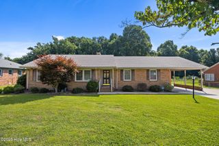 420 Darby Avenue, Kinston, NC 28501