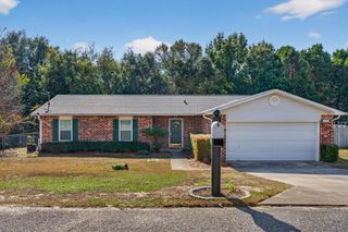 119 Louise Drive, Crestview, FL 32536