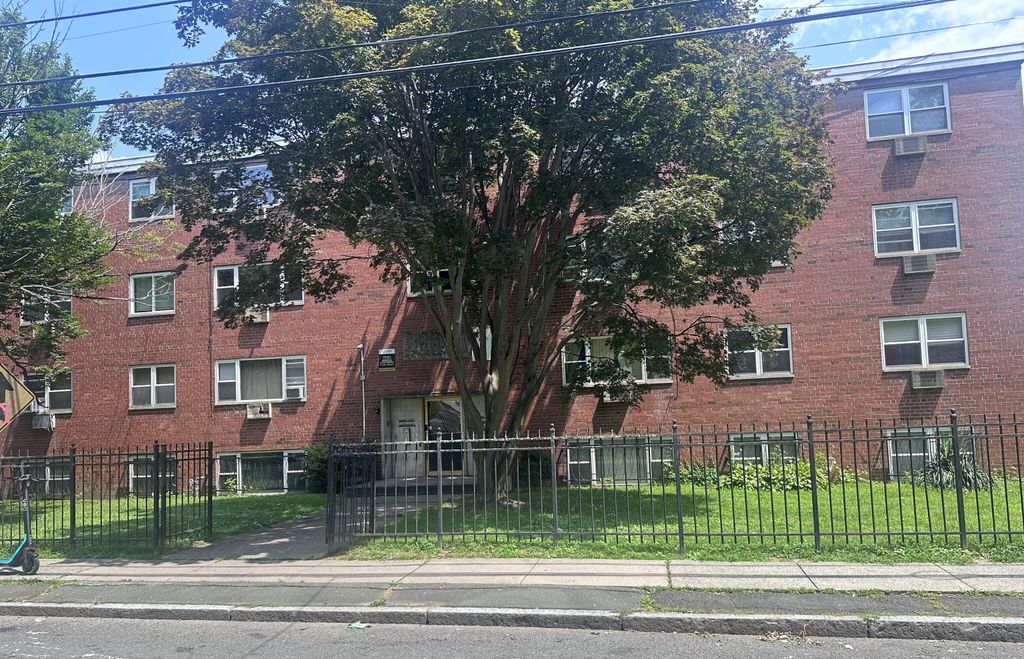 256 South Marshall Street APT A2, Hartford, CT 06105