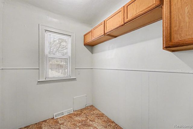 15782 Ardmore Street, Detroit, MI 48227