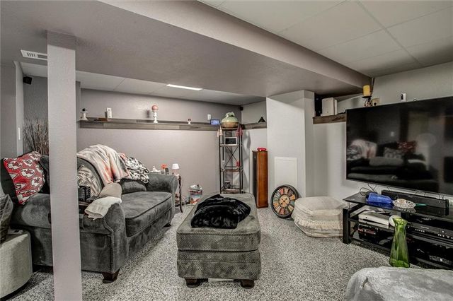 1322 N 34th Street, Kansas City, KS 66102