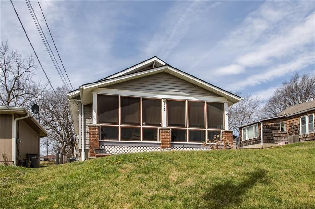 1322 N 34th Street, Kansas City, KS 66102