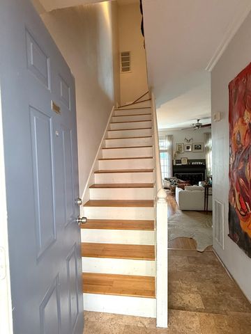 4424 Holland Avenue 305, Dallas, TX 75219