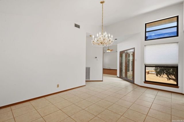 5918 BROOK FLS, Windcrest, TX 78239
