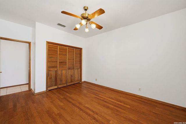 5918 BROOK FLS, Windcrest, TX 78239