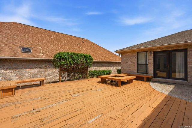 5918 BROOK FLS, Windcrest, TX 78239