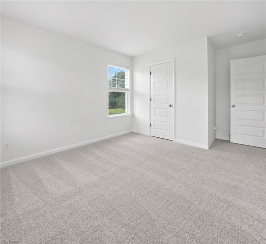 121 Meadows Landing LN, Suffolk, VA 23434