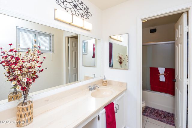 134 W George Truit Street, Corona De Tucson, AZ 85641