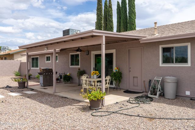134 W George Truit Street, Corona De Tucson, AZ 85641