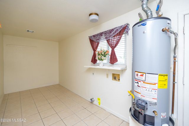 134 W George Truit Street, Corona De Tucson, AZ 85641