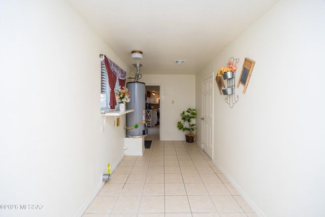 134 W George Truit Street, Corona De Tucson, AZ 85641