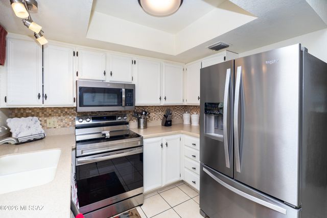 134 W George Truit Street, Corona De Tucson, AZ 85641