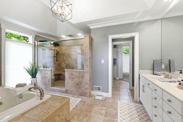 1920 High Mdw S, Niles, MI 49120
