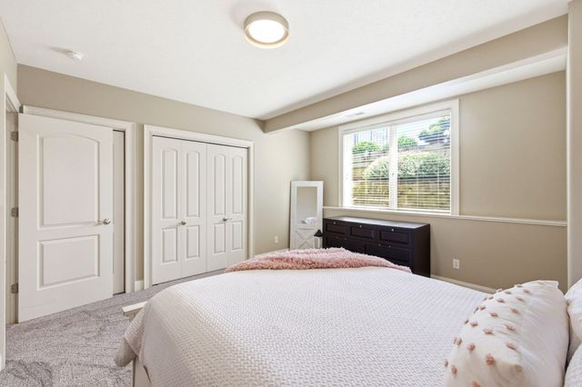 1920 High Mdw S, Niles, MI 49120