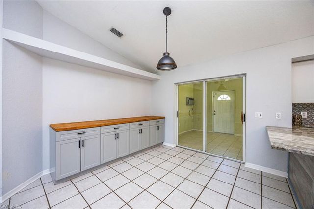 841 8th ST SE, Naples, FL 34117