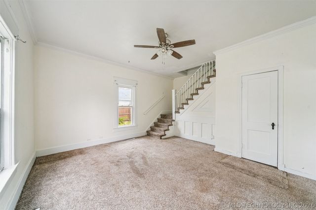 422 S Bristow Avenue, Coweta, OK 74429