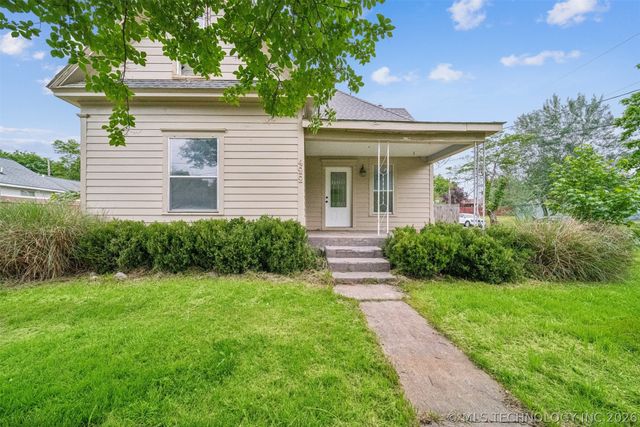 422 S Bristow Avenue, Coweta, OK 74429