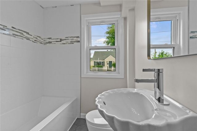 335 Carter Avenue, Pawtucket, RI 02861