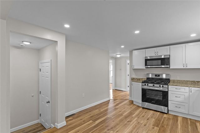 335 Carter Avenue, Pawtucket, RI 02861