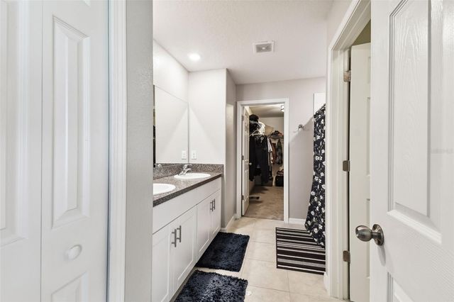 3172 LYTTON HALL DRIVE, Zephyrhills, FL 33540