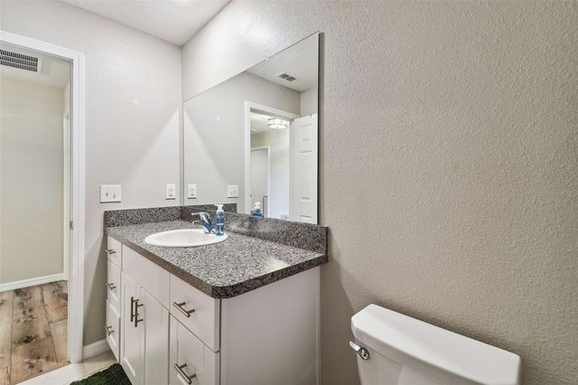 3172 LYTTON HALL DRIVE, Zephyrhills, FL 33540