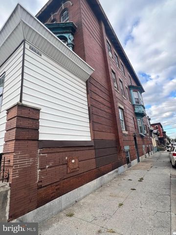 1101 W LEHIGH AVE, Philadelphia, PA 19133