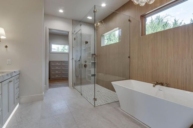 12100 Grand Cedar Lane, Oklahoma City, OK 73131