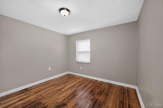 3917 Delhi Avenue, Cincinnati, OH 45204