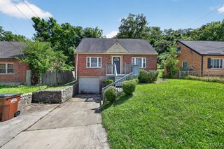 3917 Delhi Avenue, Cincinnati, OH 45204
