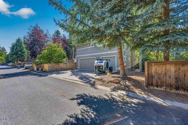 1248 NW Fort Clatsop Street, Bend, OR 97703