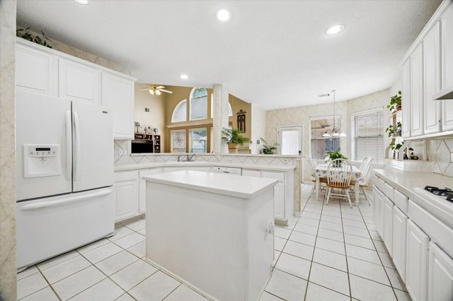 17507 Golden Glade Lane, Houston, TX 77095