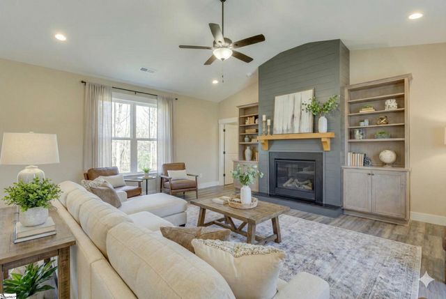 337 Jackson Grove Road, Travelers Rest, SC 29690