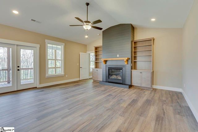 337 Jackson Grove Road, Travelers Rest, SC 29690