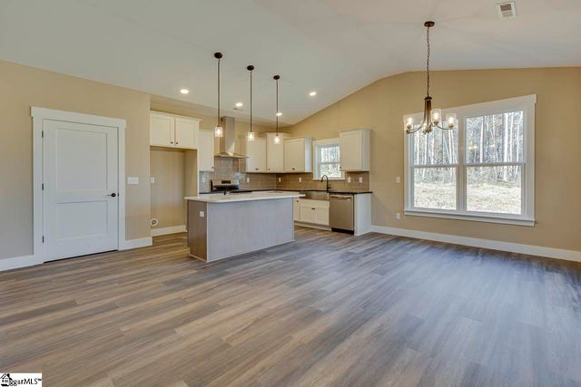 337 Jackson Grove Road, Travelers Rest, SC 29690