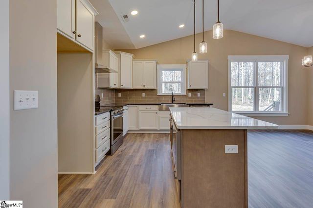 337 Jackson Grove Road, Travelers Rest, SC 29690