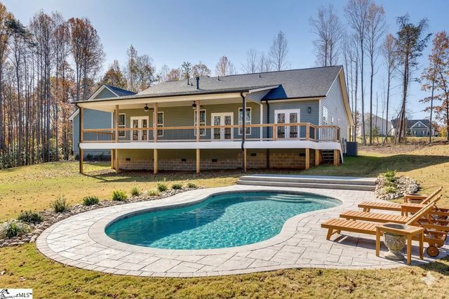 337 Jackson Grove Road, Travelers Rest, SC 29690