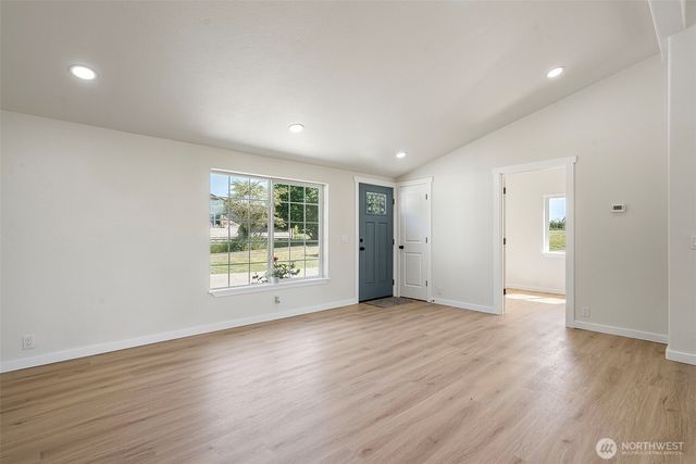 308 295th Street S, Roy, WA 98580