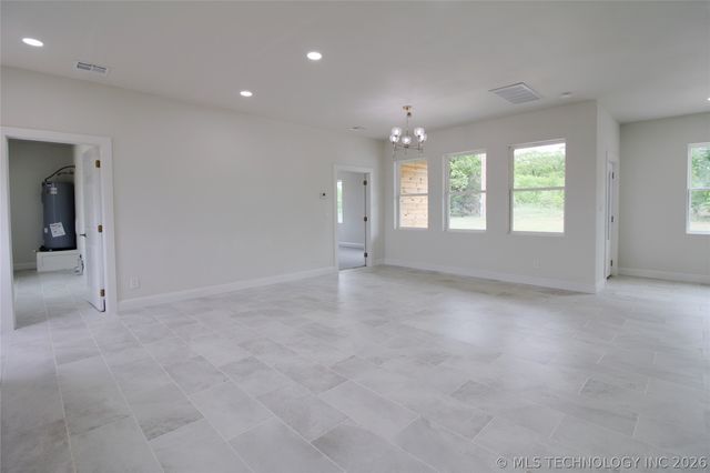 10095 N 160 Road, Okmulgee, OK 74447