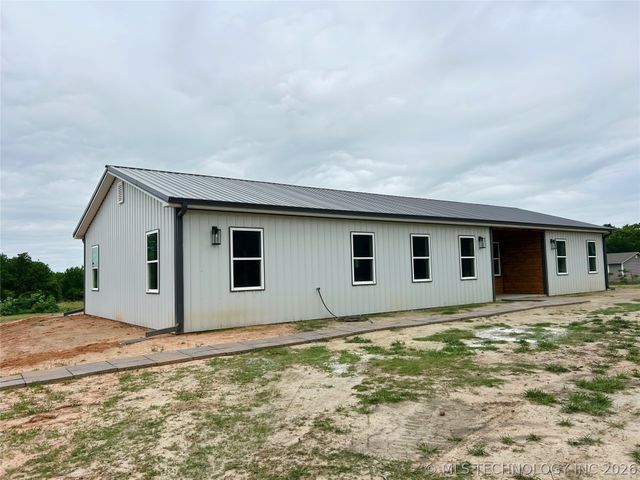 10095 N 160 Road, Okmulgee, OK 74447
