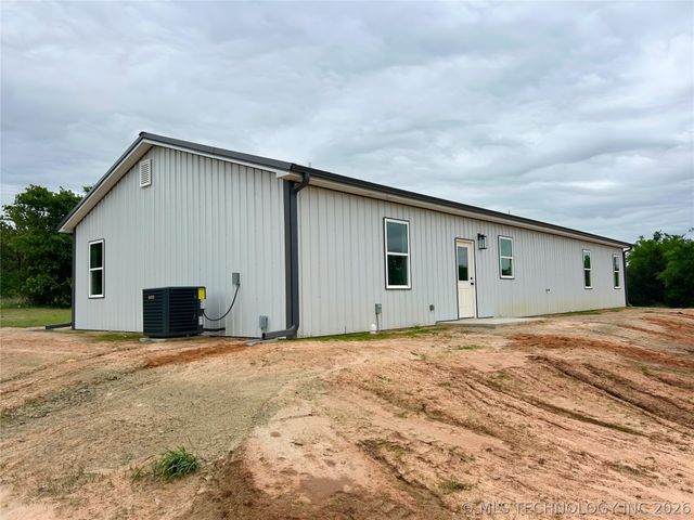 10095 N 160 Road, Okmulgee, OK 74447