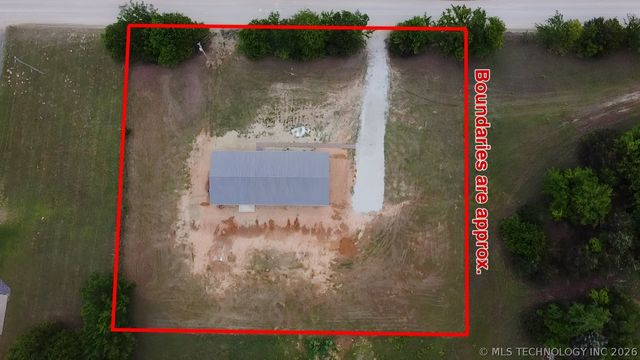 10095 N 160 Road, Okmulgee, OK 74447