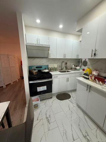 4240 Bowne Street 4H, Flushing, NY 11355