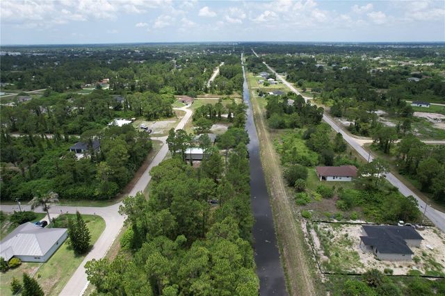 980 LAKESIDE DRIVE, Lehigh Acres, FL 33974