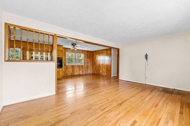 307 SE Dockery Lane, Cleveland, TN 37323