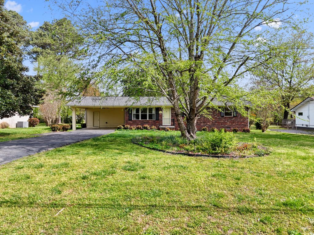 307 SE Dockery Lane, Cleveland, TN 37323