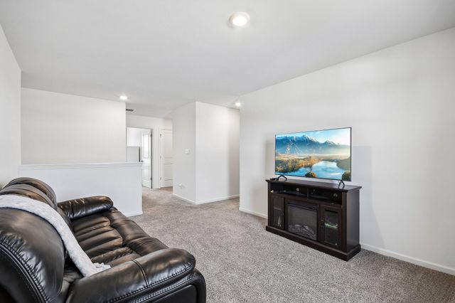 10407 Morse Place, Crown Point, IN 46307