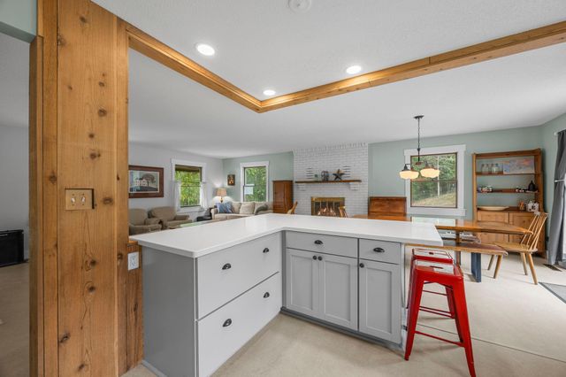 1373 Pine View Trail, Houlton, WI 54082