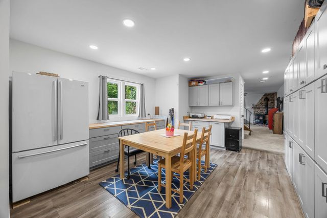 1373 Pine View Trail, Houlton, WI 54082