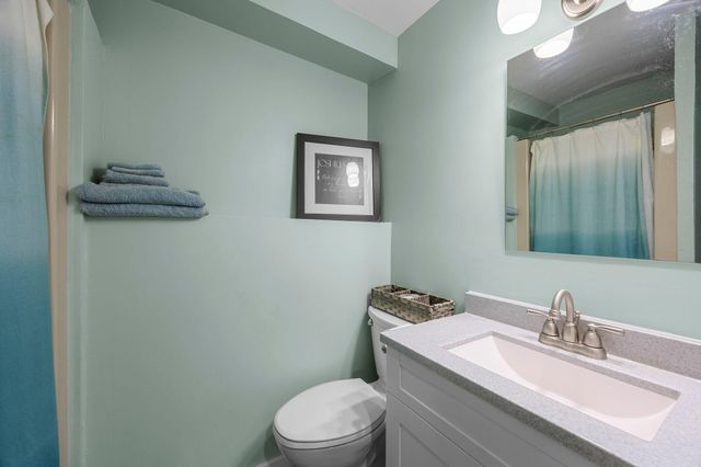 1373 Pine View Trail, Houlton, WI 54082