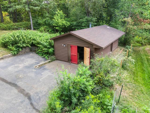 1373 Pine View Trail, Houlton, WI 54082